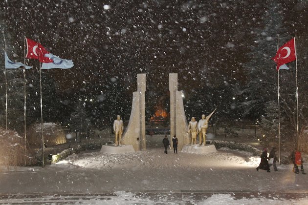 Preloader Slide Image